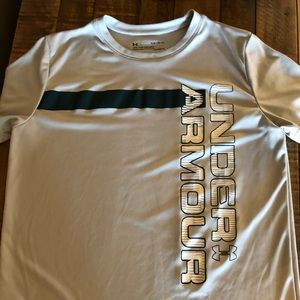 Youth Under Armour T-shirt